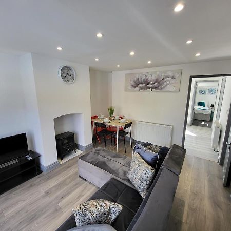 Vetrelax 4Bedroom House With Garden And Parking Colchester Kültér fotó
