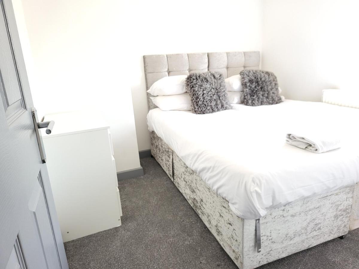 Vetrelax 4Bedroom House With Garden And Parking Colchester Kültér fotó