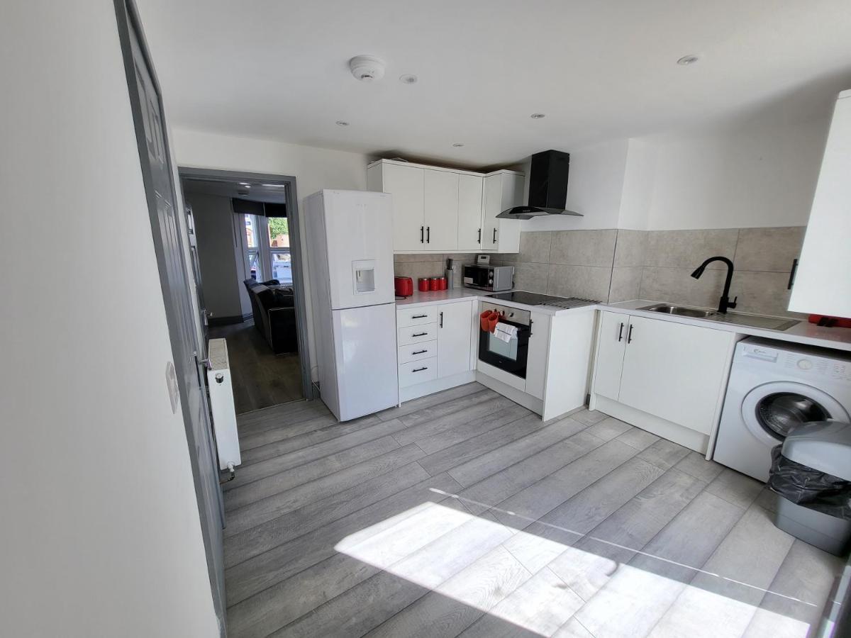 Vetrelax 4Bedroom House With Garden And Parking Colchester Kültér fotó